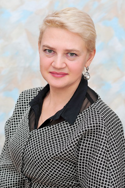 Шелихова Нина Олеговна.